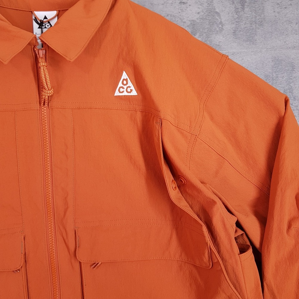 NIKE ACG UV Resistant Smith Summit Jacket Womens MEDIUM HV0583-246 - Picture 3 of 8
